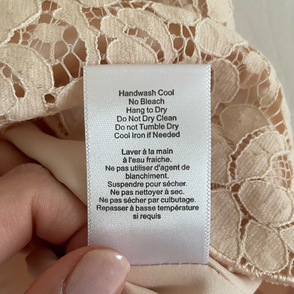 Aritzia Talula Lace Mini Skirt - Picture 4 of 4